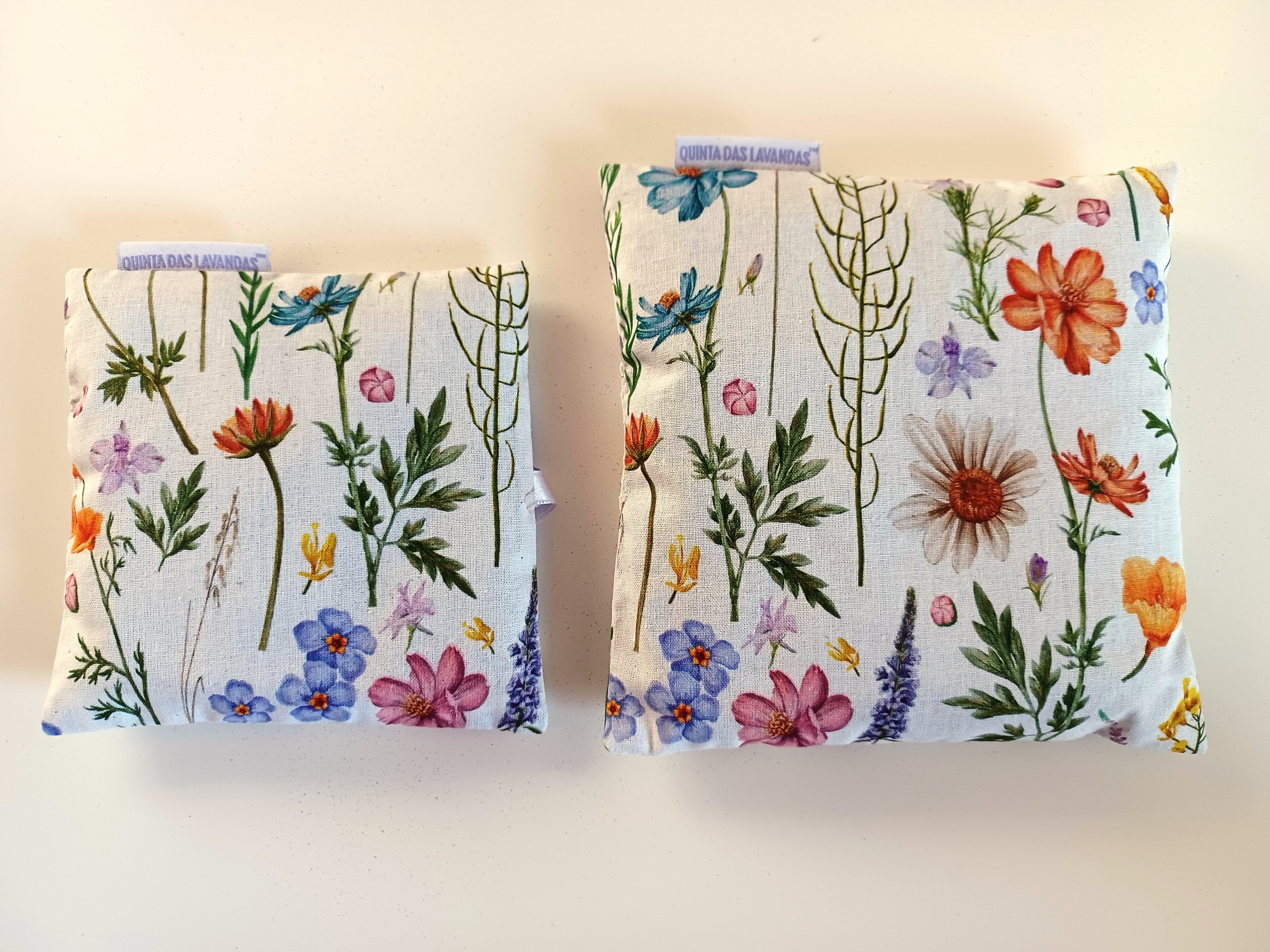 Conjunto  V - Portes Grátis 15x15 e 12X12 lavanda