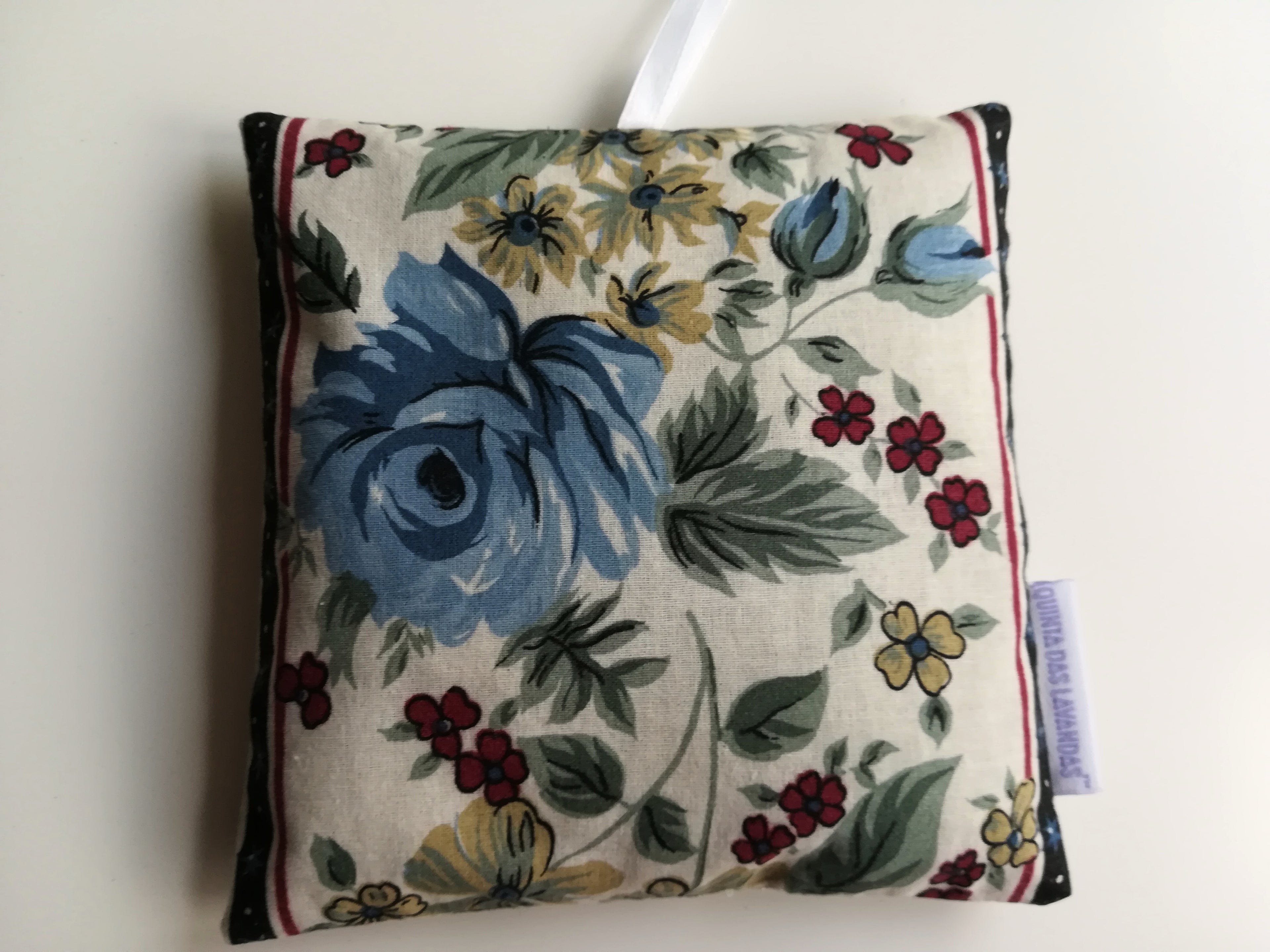 Coussin Flores  15x15 D  lavanda