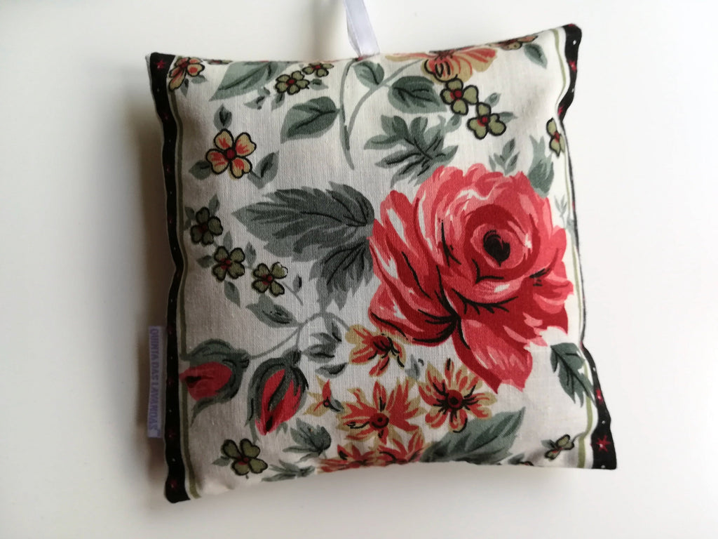 Coussin Flores  15x15 D  lavanda